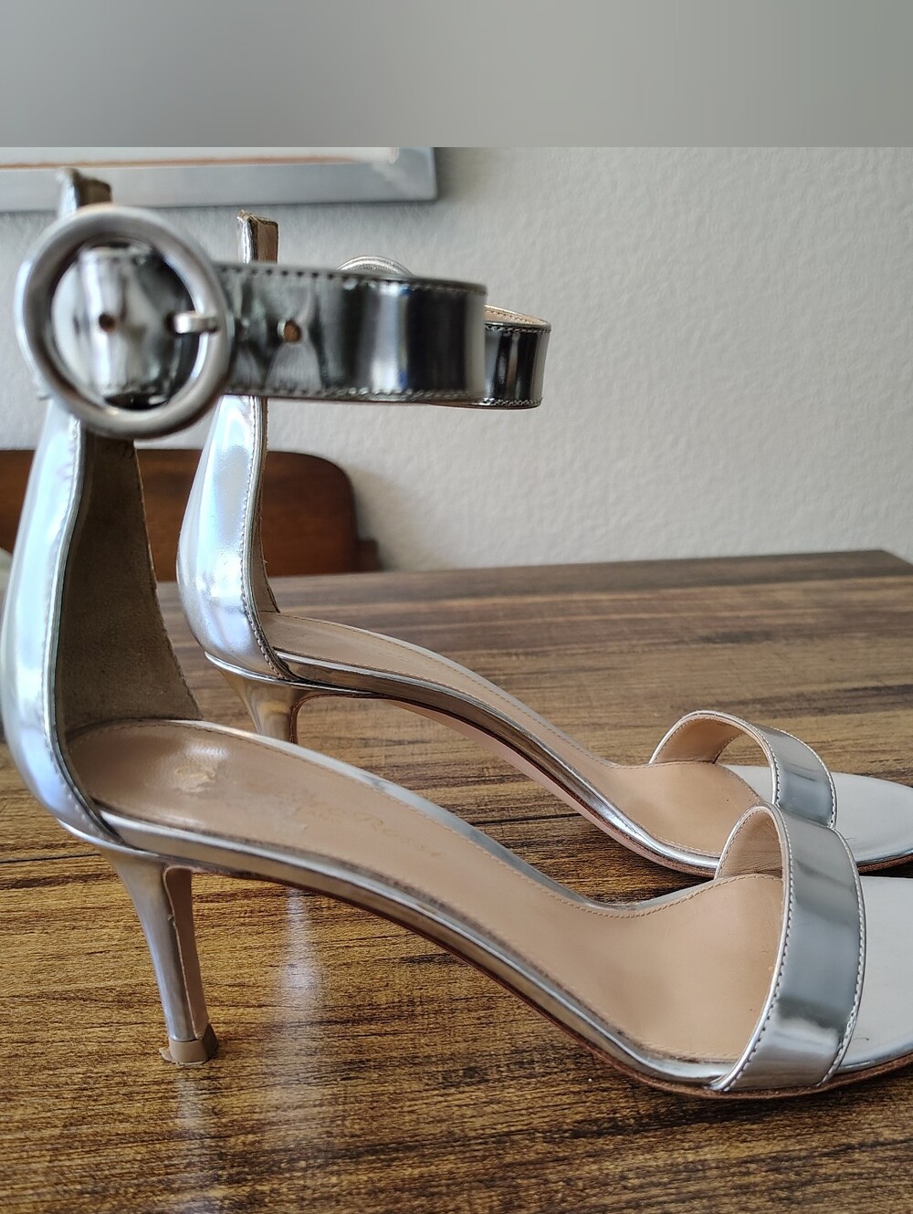 Gianvito Rossi Silver Portofino 70 Metallic Sandal Size 36 6  Heels